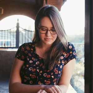 Meet your Posher, Noelle